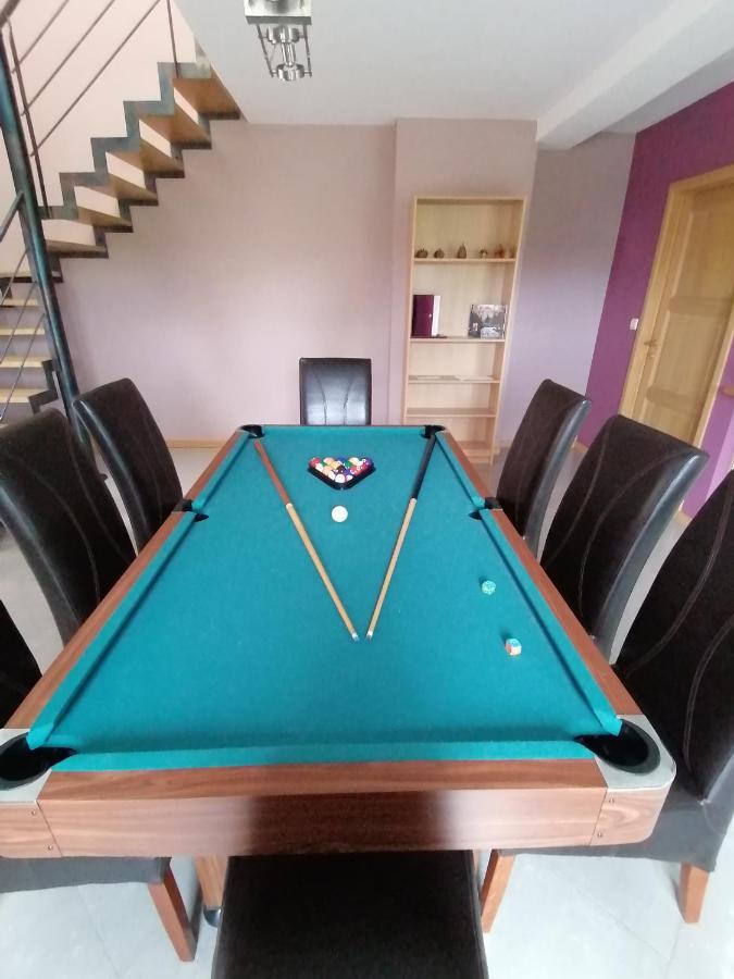 L'Atelier D'Arthur - Gite Chaleureux Avec Jacuzzi. Tenneville Exteriör bild
